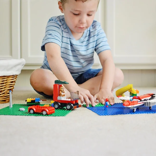Stackable Baseplates by Creative QT